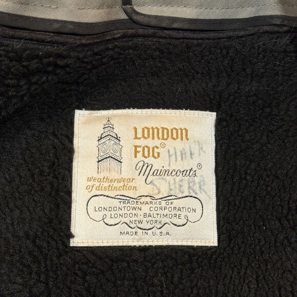 London Fog Maincoat 44L – Made in USA – Vintage Raincoat/Overcoat - Picture 11 of 16